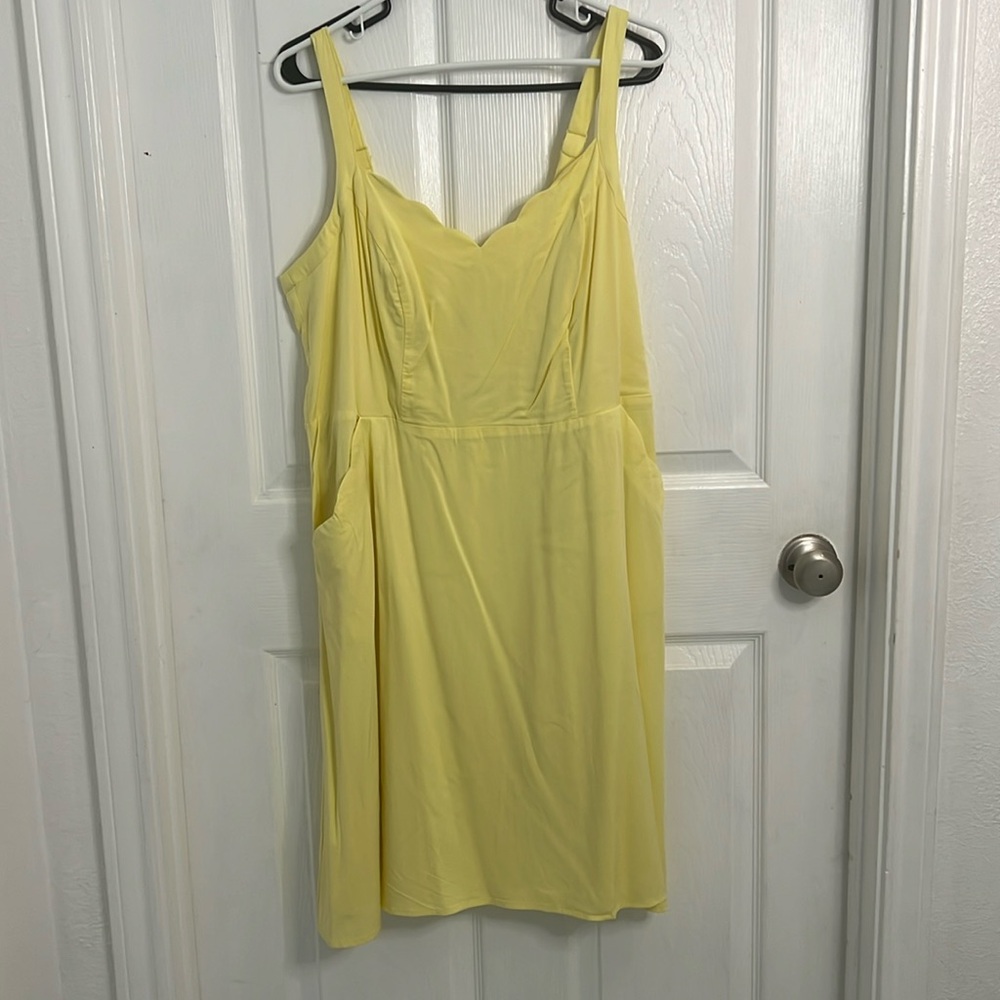 Yellow midi delight!